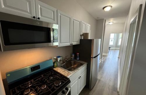 New City House | Beautiful Home Near Downtwon - Free Parking!