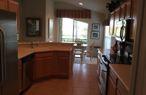 Immokalee House | Beautiful Home on Golf Course with Golf Perks and more!