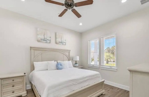 Behrman House | Beautiful home quiet neighborhood. We’re five minutes from Bourbon Street.