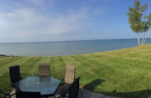 Escanaba House | Beautiful home to rest and relax