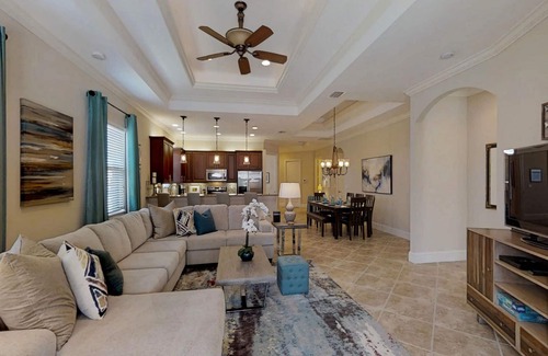 Naples Park House | Beautiful Home! Two Masters! Less than One Mile to the Beach!