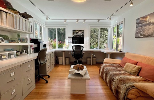 Mill Valley House | Beautiful Home w/Lush Gardens