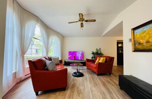 Regional District of Nanaimo Villa | Beautiful home with one acre land for leisure time in Vancouver Island