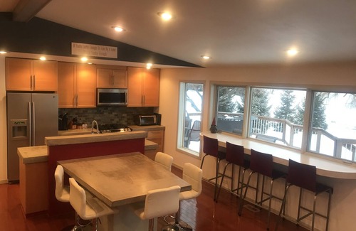 Rockford House | Beautiful home with stunning lake views from every room.