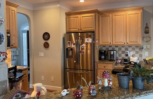 Greensboro House | Beautiful home with large swimming pool, 5 minutes to GSO airport