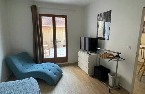 Centre Cabin | BEAUTIFUL HOUSE 11 MM FROM THE CHAMPS ELYSEES