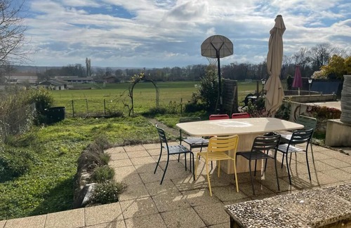 Peron House | Beautiful house 2 steps from Geneve/Station Ski