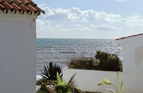 1a Fase House | Beautiful house 30 meters from the sea