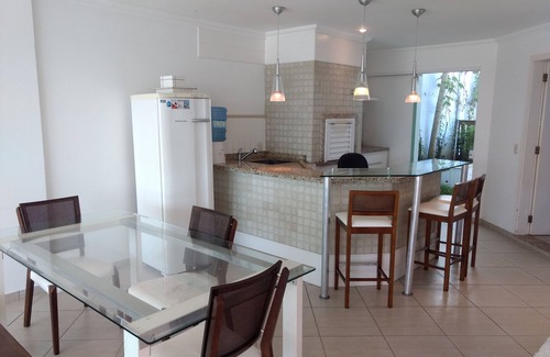 Canto Grande House | Beautiful house 4 suites with pool 100 Meters Mariscal Beach with pool.
