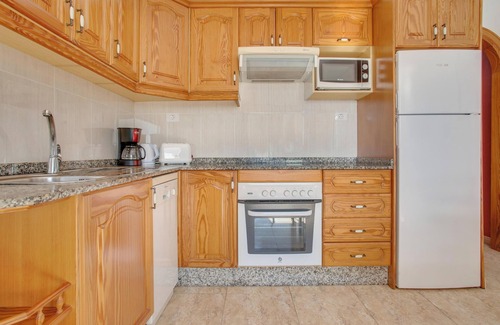 San Bartolome Apartment | Beautiful House “Apartamento Karine” with Shared Pool and Wifi