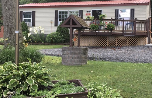 Cleveland House | Beautiful House at Oneida Lake. Close to Boat Launch.