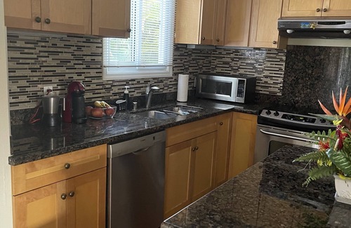 Ewa House | Beautiful House, Beaches , Surfing, Golf, WiFi