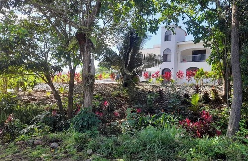 Esterillos House | Beautiful house between beach and mountains