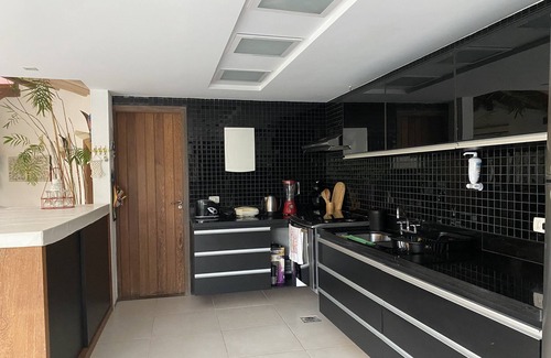 Frade House | Beautiful house luxury condominium Porto Frade