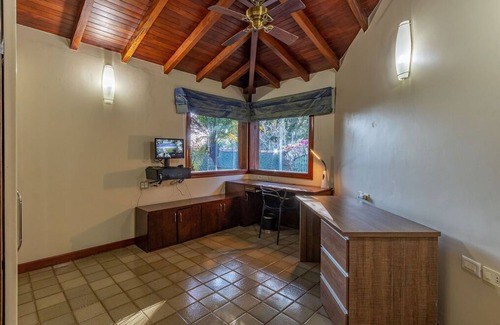Sao Luiz House | Beautiful House in Pampulha with complete leisure area. Family or Business.