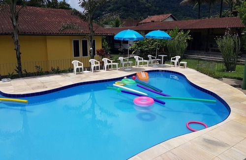 Guapimirim Cottage | Beautiful house in Guapimirim with 7 suites with air conditioning