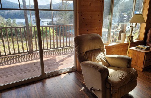 Regional District of Mount Waddington House | Beautiful house with a cabin feel. Ocean view. EPIC fishing, beaches & wildlife!