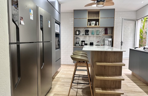 Juquehy House | Beautiful house for rent on Juquehy beach with barbecue, swimming pool and sauna