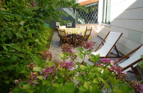 Montferrier House | Beautiful house for 8 travelers Ariège Pyrenees Mountains