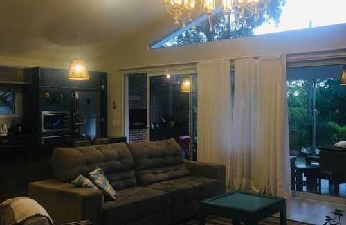 Praia do Rosa House | Beautiful House High Standard Closed Condominium Beira da Lagoa