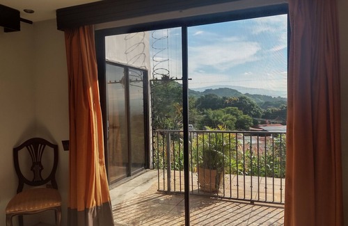 Garabito Cottage | Beautiful house in Atenas, located in the mountains with spectacular views.