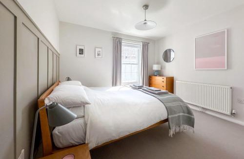 Westleigh House | Beautiful House in Bideford on Peaceful Street