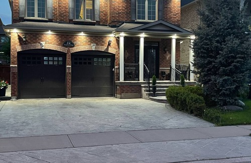 Brampton House | Beautiful House in Brampton