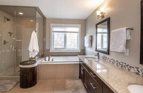 Central Okanagan House | Beautiful house in gated complex with boat slip and private beach