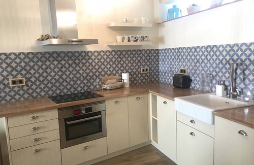 Baiona Old Town House | Beautiful House in the Historic District of Baiona