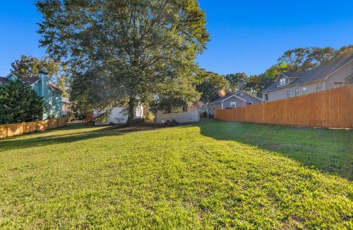 Eagan Park House | Beautiful House Mins Away From the Airport