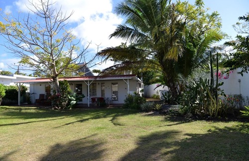 Trou aux Biches House | Beautiful house a few steps from the sea with terrace and tropical garden