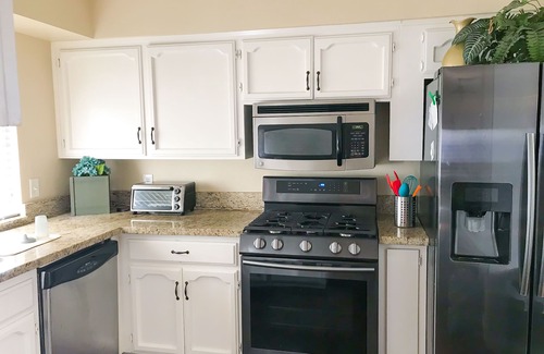 Selma House | Beautiful House - near 3 National Parks!