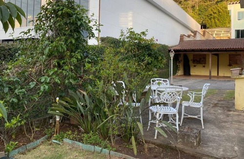 Duques House | Beautiful house near the Quitandinha Palace, with swimming pool and leisure area.