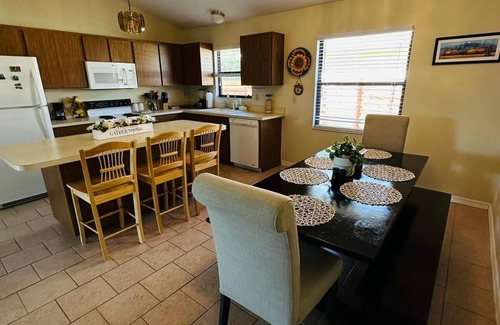 Florida Ridge House | Beautiful house near the beach