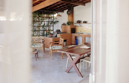 Praia da Enseada House | Beautiful house of high standard, for rest and leisure