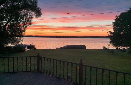 Brier Hill House | Beautiful House on St Lawrence River