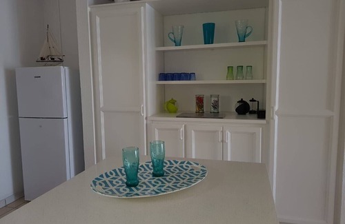 Paea House | Beautiful house on white sand beach