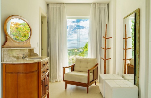 Portal da Ferradura Villa | Beautiful house overlooking Búzios - Buz017