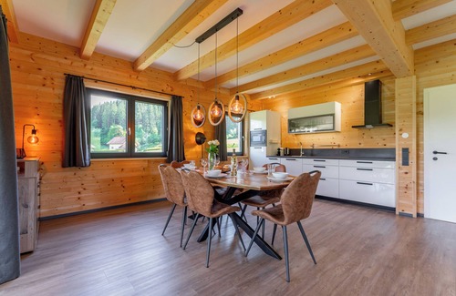 Hermagor-Pressegger See House | Beautiful house with lovely mountain views