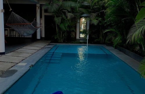 Compostela House | Beautiful House with Pool- Exclusive for you- Steps away from Playa Virgen