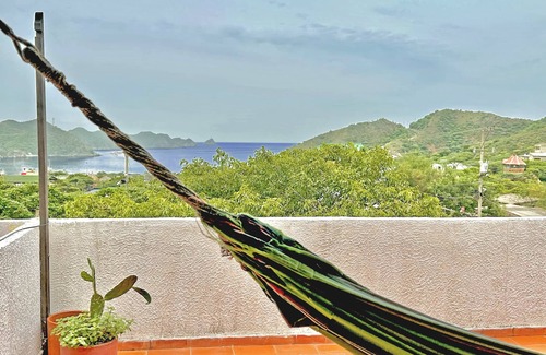 Taganga House | Beautiful house with amazing sea view in Taganga. Pet friendly!