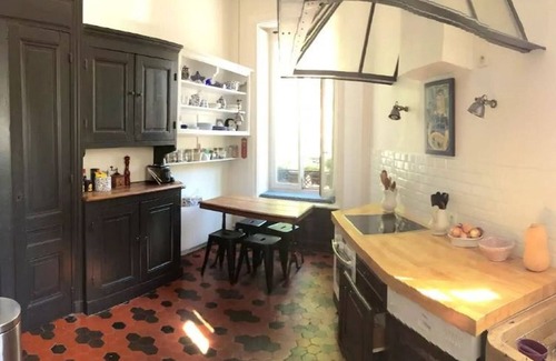Chartreux - Saint Vincent Villa | Beautiful house with garden at Croix-Rousse