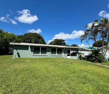Trailer Estates House | Beautiful house with jacuzzi near AnnaMariaIsland
