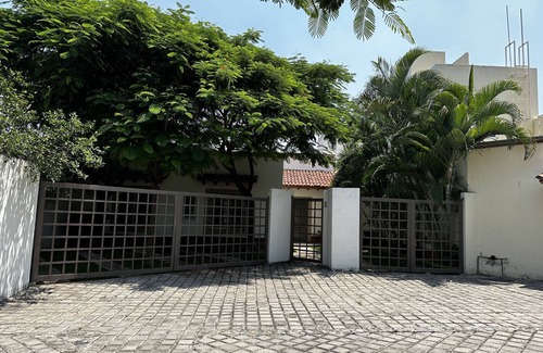 Morelos House | Beautiful House with the best weather of Cuernavaca in a private n Neighborhoodd