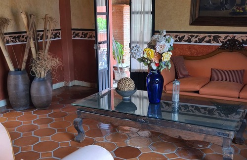 Taxco House | Beautiful house with pool and view of Taxco