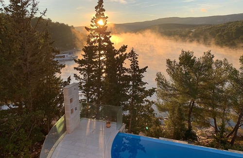 Pitve Villa | Beautiful Hvar Villa | 4 Bedrooms | Villa Stone Pine | Private Infinity Pool &.