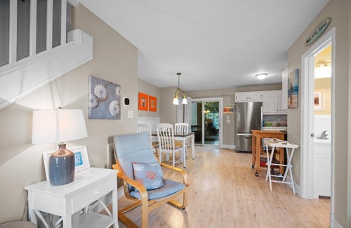 Sneads Ferry House | Beautiful Island Townhome with 4-decks and ocean views!