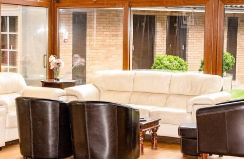 Papworth Everard House | Beautiful I Way Inn hotel