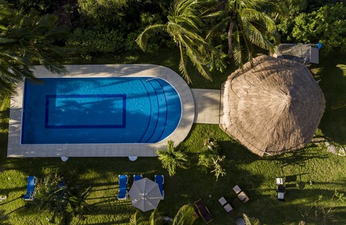 Playa del Secreto Villa | Beautiful independent 2 Bdrs. Casa Angelica, Pool & Beach Wi-Fi, sleeps 6