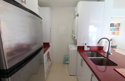 Isla Verde Condo | Beautiful Isla Verde Beachfront Condo with Incredible Views in Marbella Oeste!